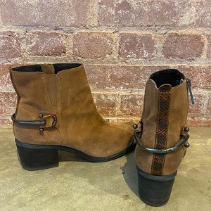 Donald Pliner Leather Ankle Boots